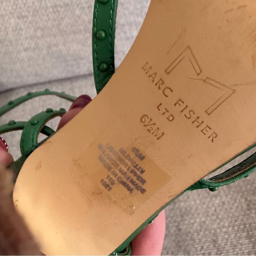 Marc Fisher Green “Dallin” Heels - Picture 13 of 15